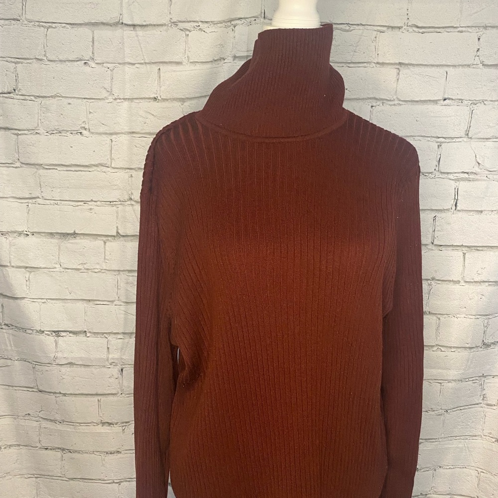 Lane Bryant size 18/20 burgundy ribbed turtleneck sweater